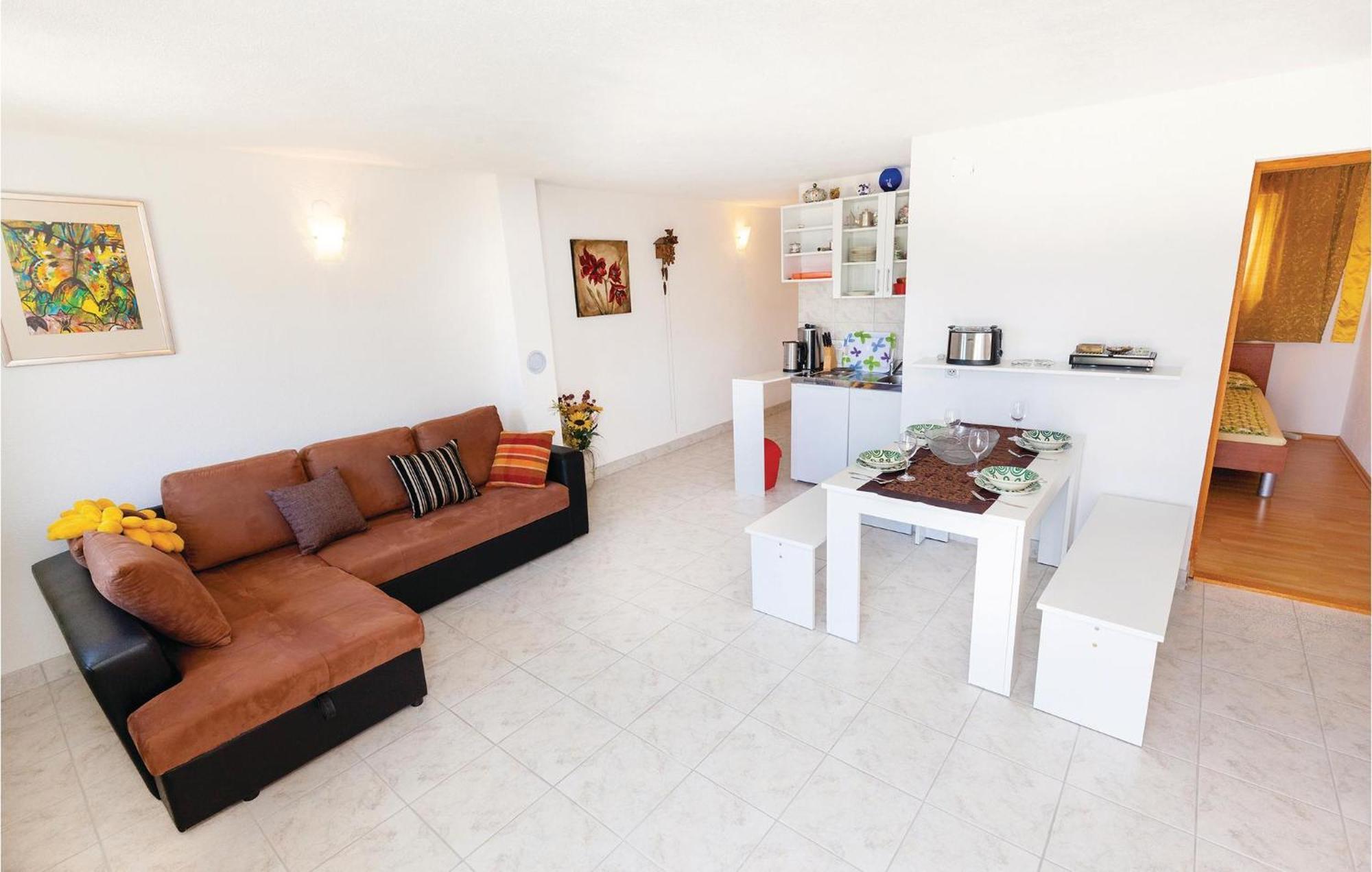Gorgeous Apartment In Klenovica With Kitchen Esterno foto